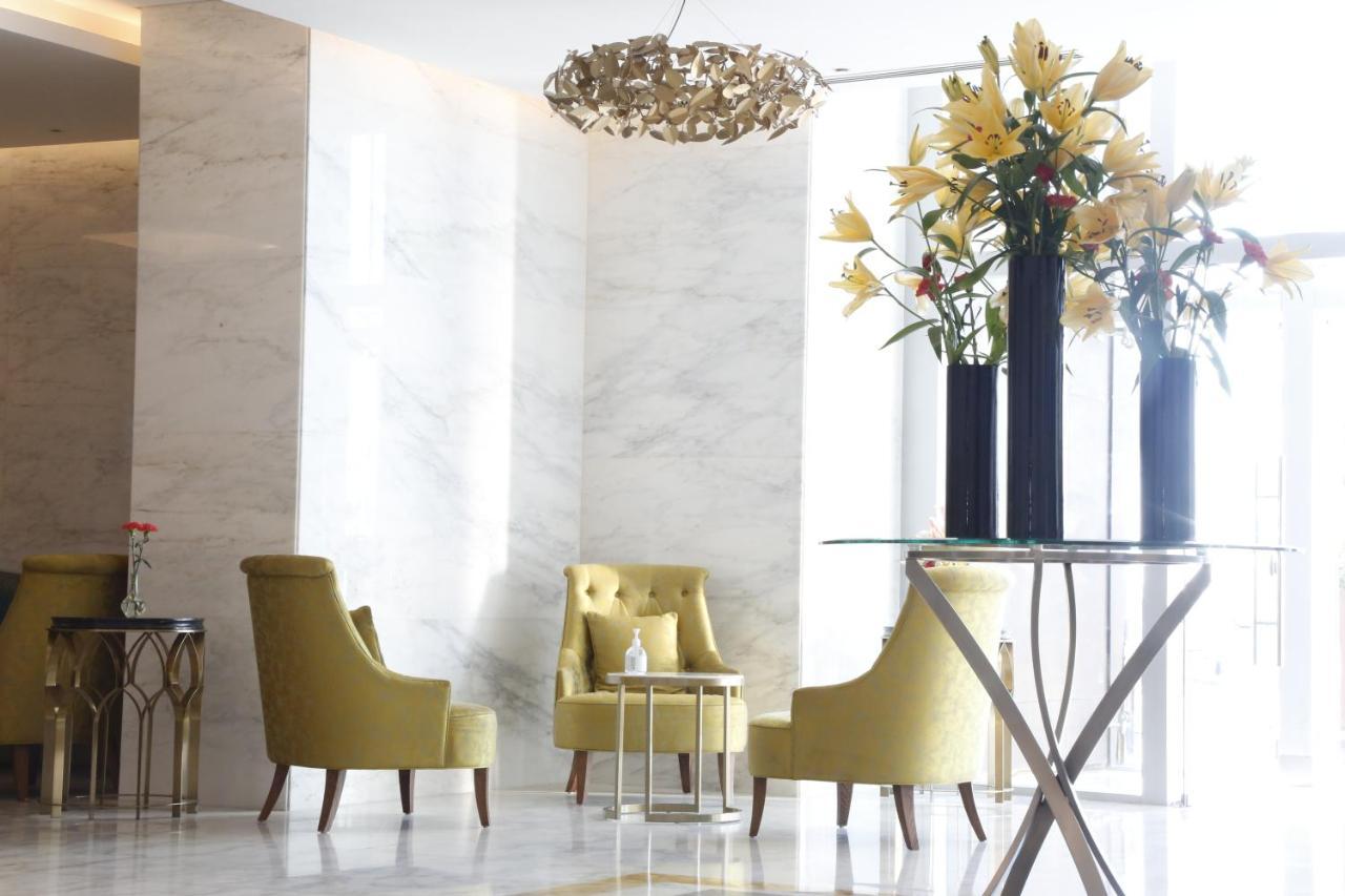Waterfront Hotel Apartment Lusail Экстерьер фото The lobby of the hotel